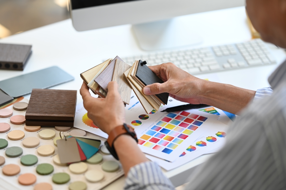 How to Match Paint Colors to Your Home’s Style